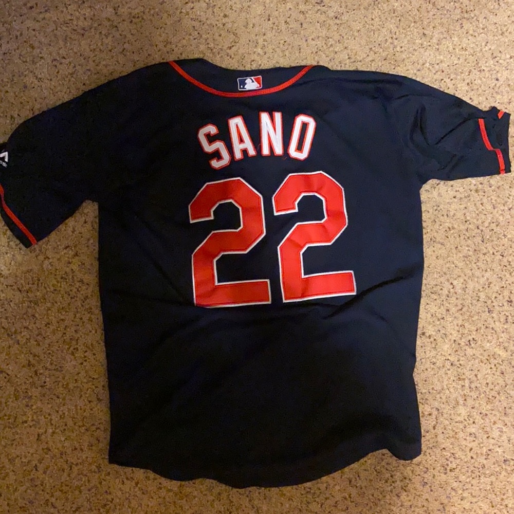 Minnesota Twins Miguel Sano jersey.